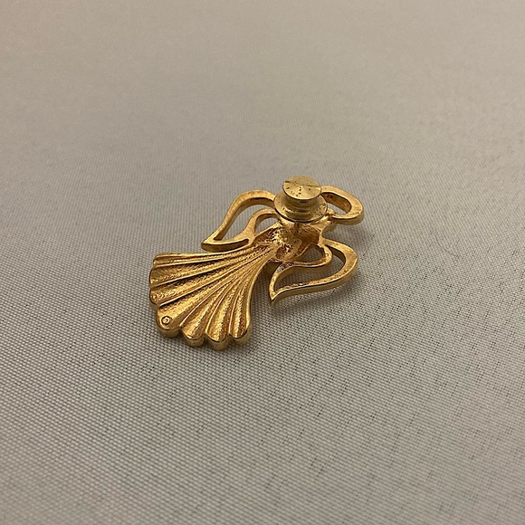 ⭐️ Vintage Gold And Rhinestone Embelished Caroling Angel Brooch - Picture 3 of 6